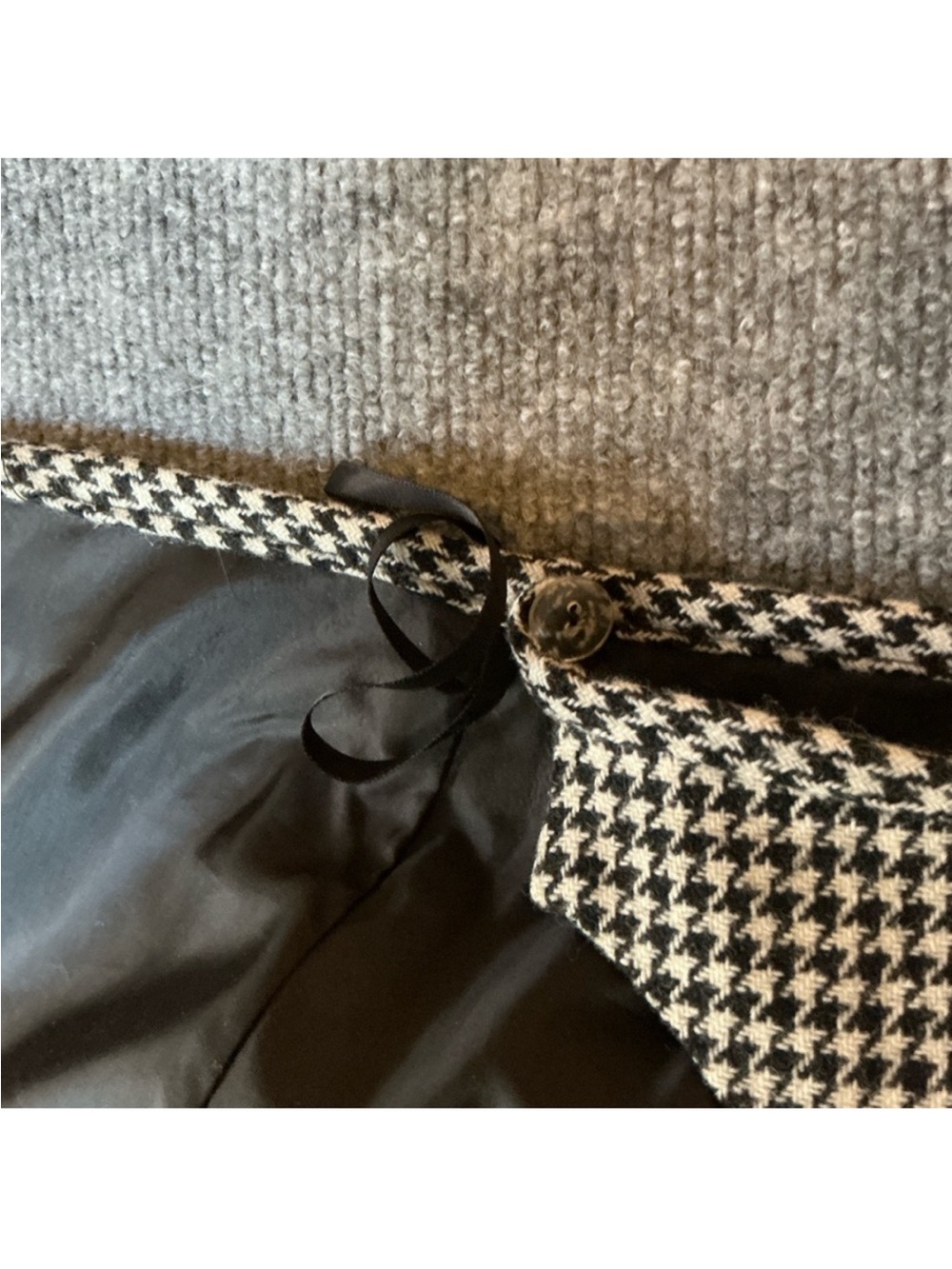 Vintage Ralph by Ralph Lauren Mini Skirt in Black and White houndstooth - Picture 10 of 11